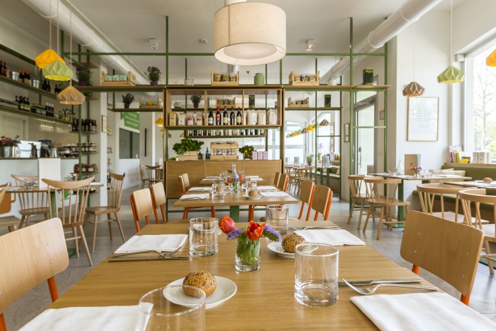 Pulcino-Bio-organic-restaurant-by-Emanuele-Durola-Design-Milan-Italy-03.jpg