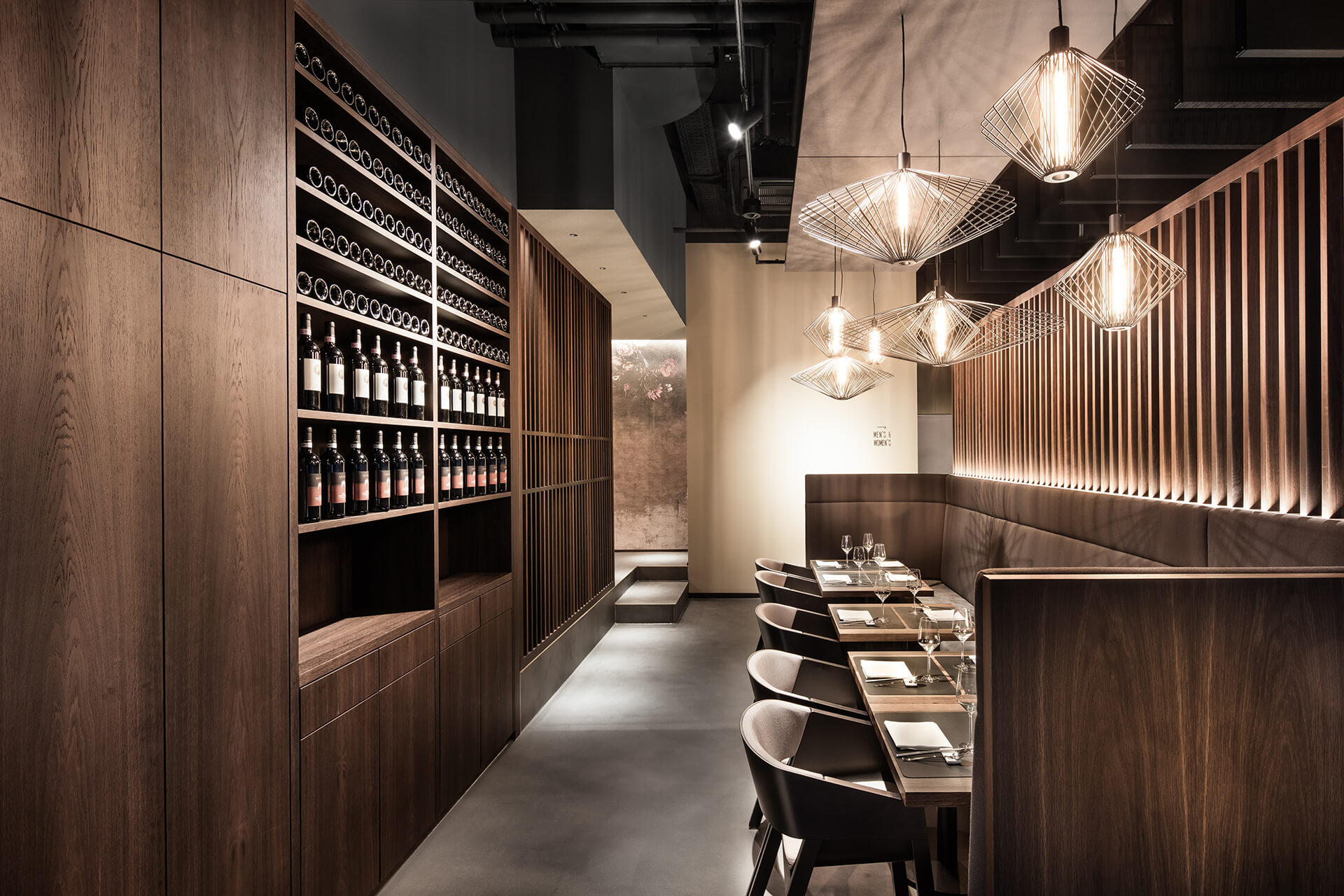 Dittel_Architekten-Enso-04-wine-display.jpg